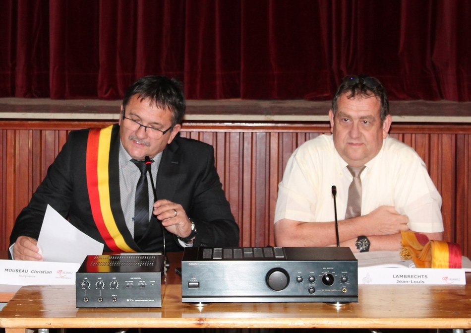 Le Bourgmestre, Christian Moureau et le Directeur général, Jean-Louis Lambrechts.jpg
