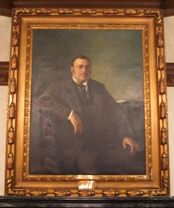 Portrait de Raoul Warocqué situé à l'hôtel communal